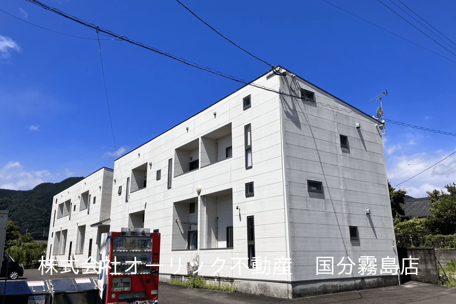 post-image, 2025061158