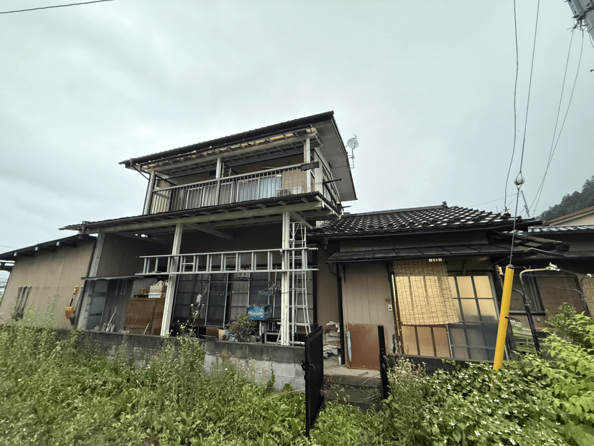 post-image, 20250611620