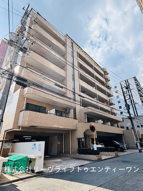 post-image, 20250611682