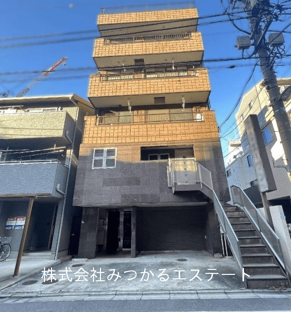 post-image, 20250612178