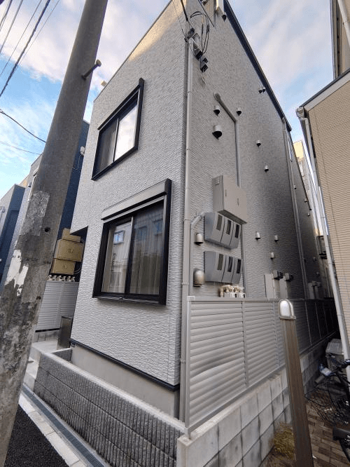 post-image, 20250612450