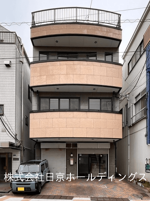 post-image, 2025061286