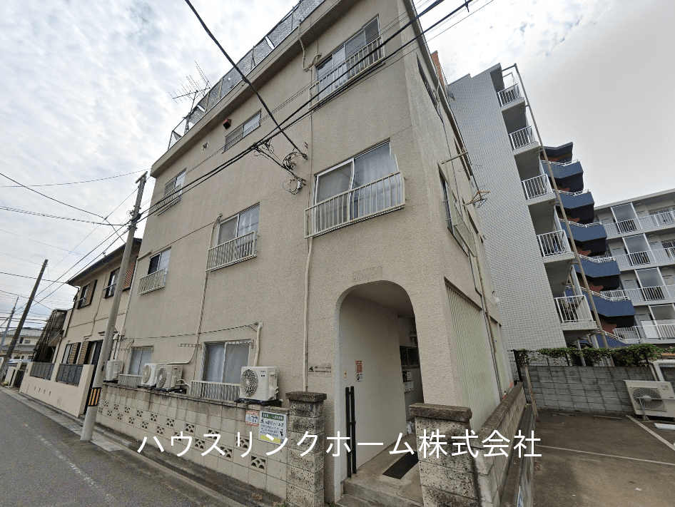 post-image, 20250613389