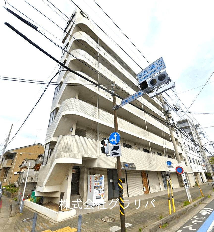 post-image, 20250613458