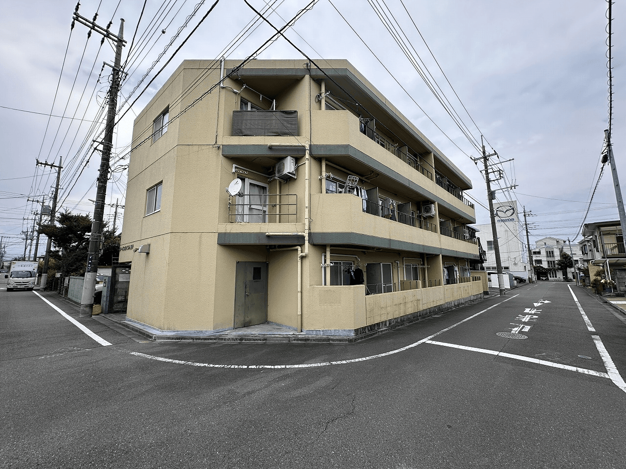 post-image, 20250613487