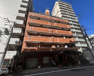 post-image, 20250613576