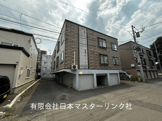 post-image, 20250613857