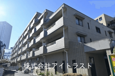 post-image, 20250618327