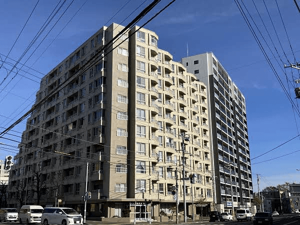 post-image, 20250618374