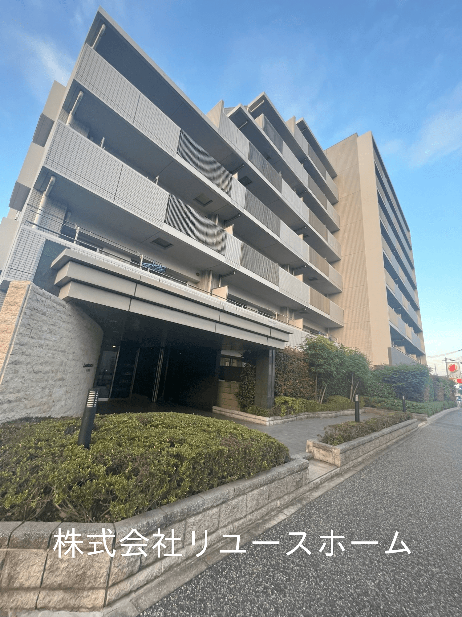 post-image, 20250618795