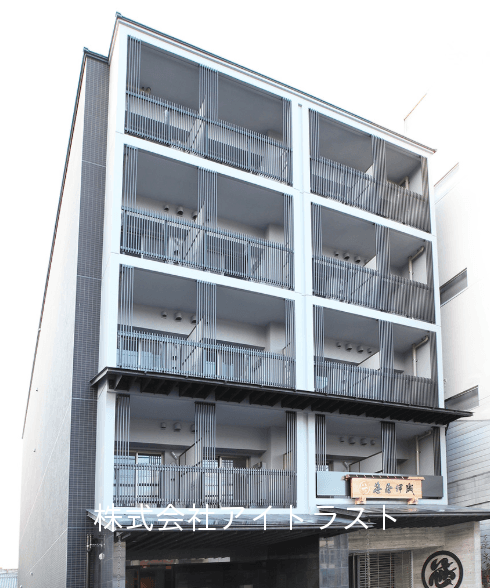 post-image, 20250708514