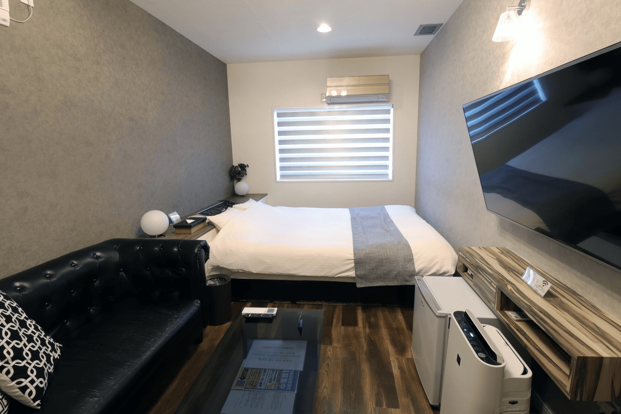 post-image, 20250708816