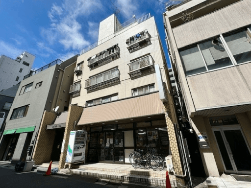 post-image, 20250725365