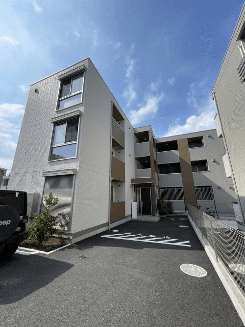 post-image, 20250803373