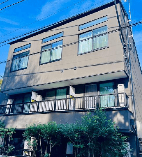 post-image, 20250803416