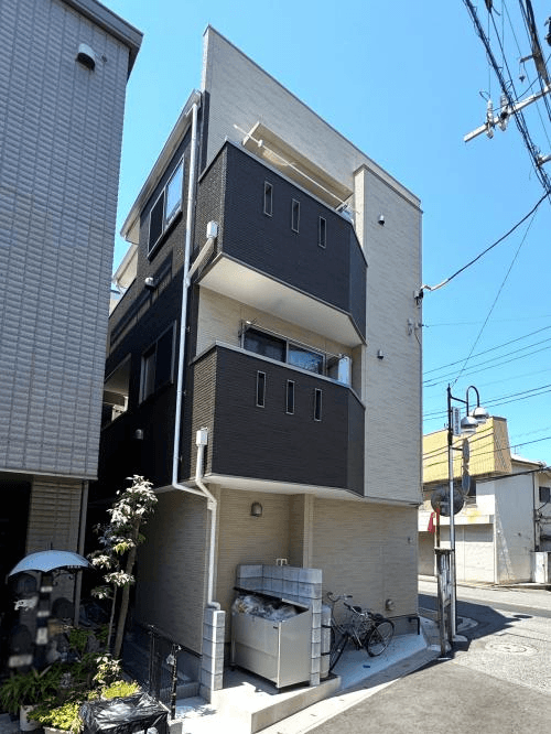post-image, 20250803440