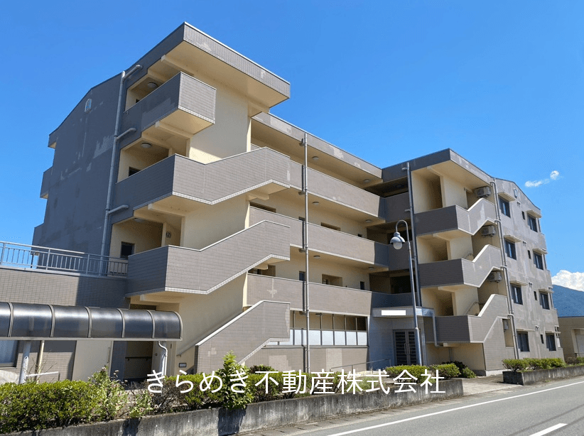 post-image, 2025080365