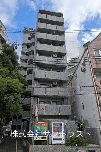 post-image, 20250803677