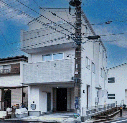 post-image, 2025080535