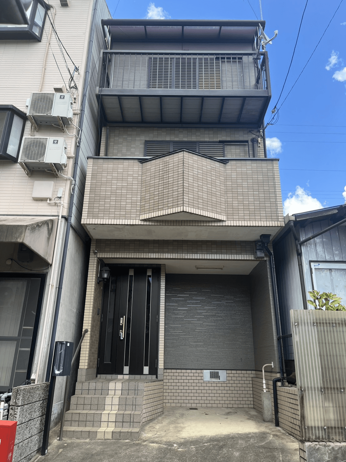 post-image, 20250805390