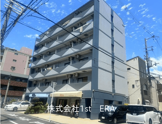 post-image, 20250809226