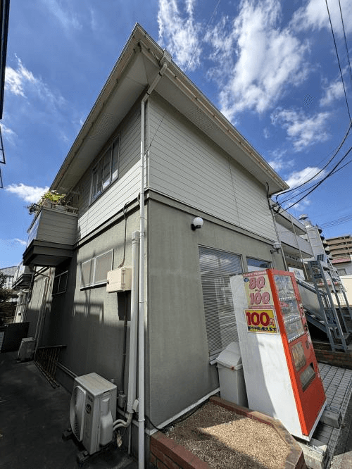 post-image, 20250809238