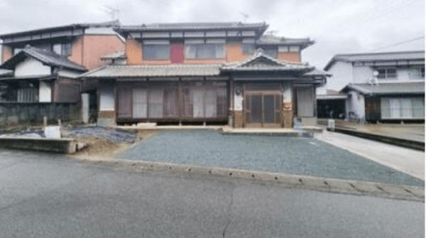 post-image, 20250809260