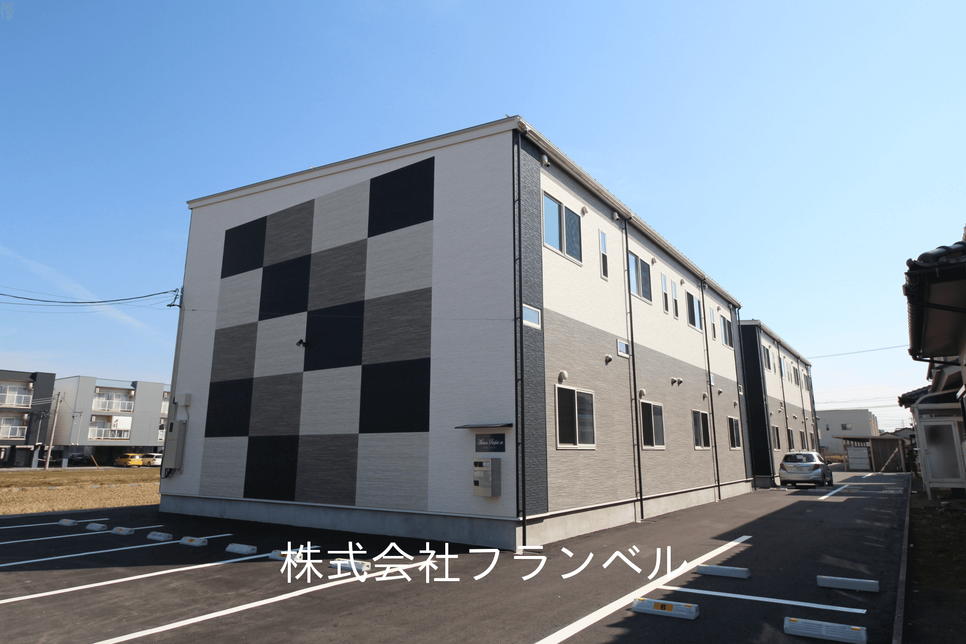 post-image, 20250809343