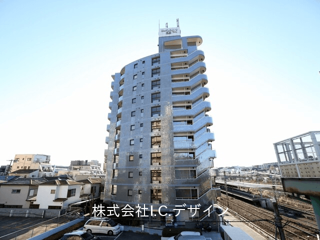 post-image, 20250809356