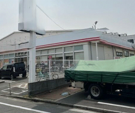 post-image, 20250809373