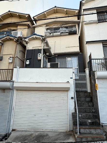 post-image, 20250809689