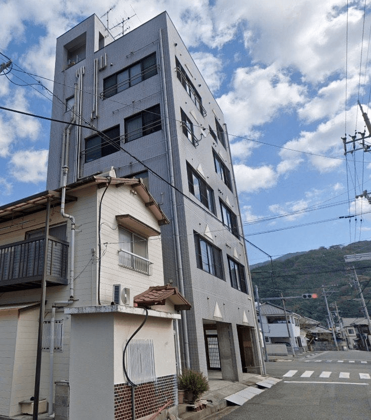 post-image, 20250809773