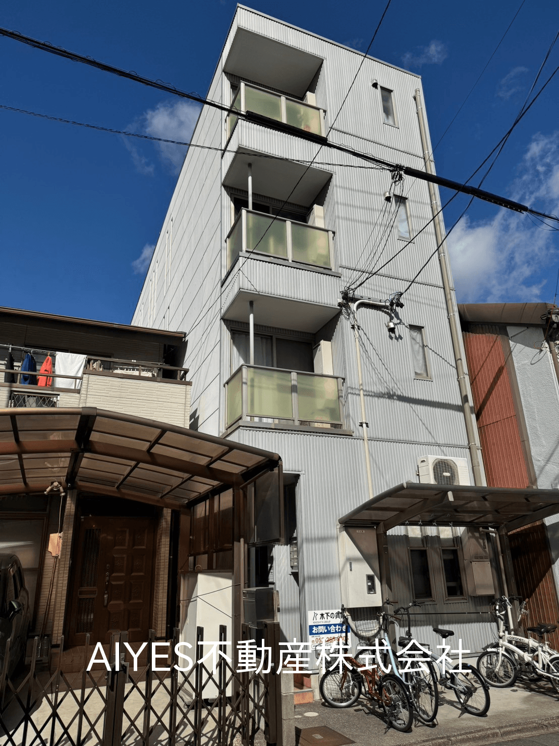 post-image, 20250809878