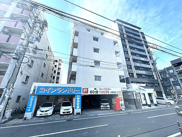 post-image, 20250811187