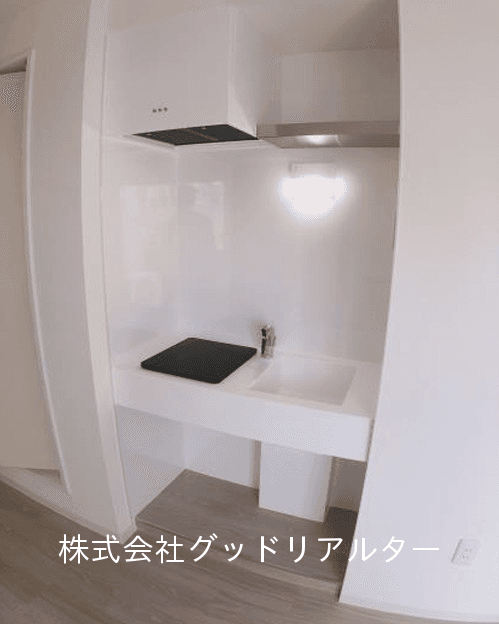 post-image, 20250811355