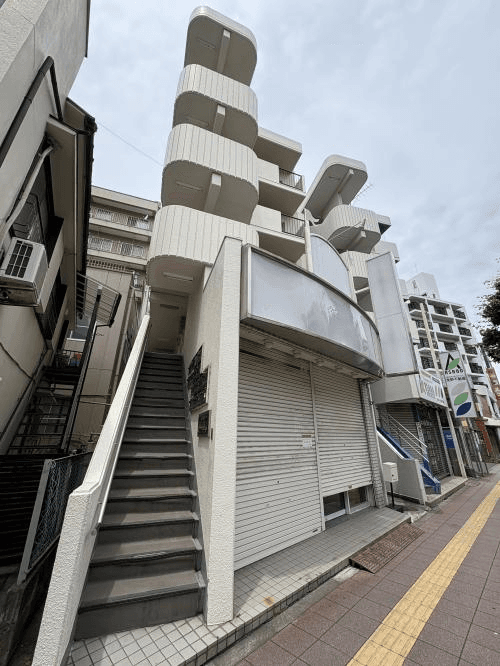 post-image, 20250811379