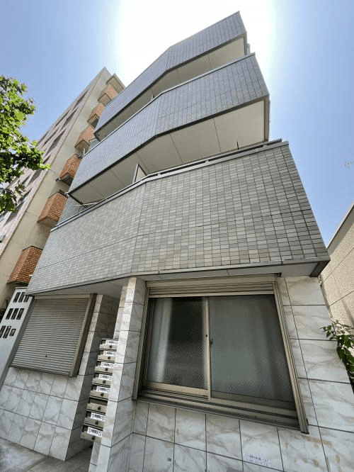 post-image, 20250811387