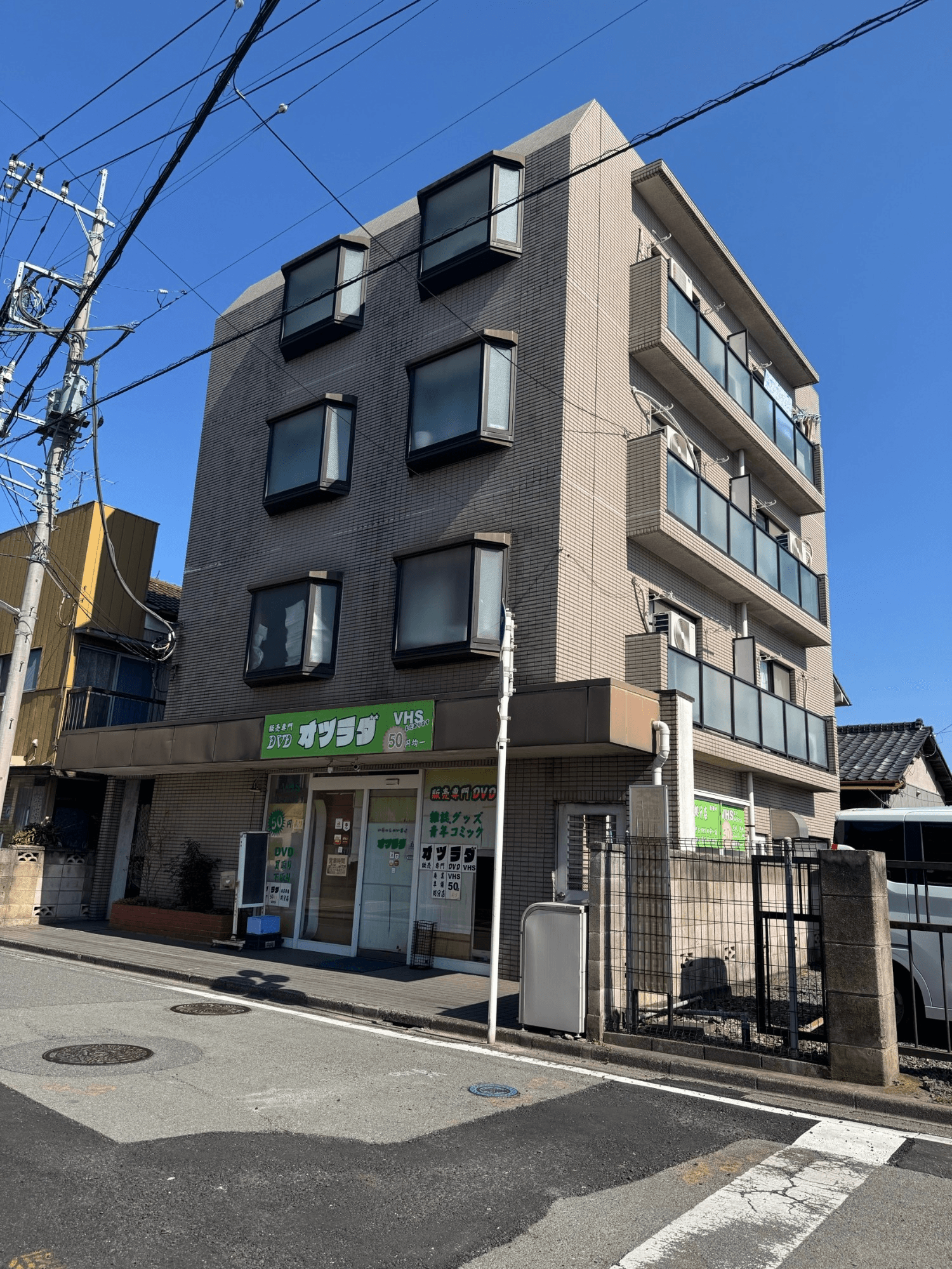 post-image, 202508115