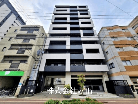 post-image, 2025081183