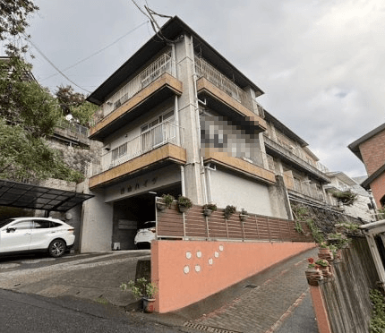 post-image, 20250813375