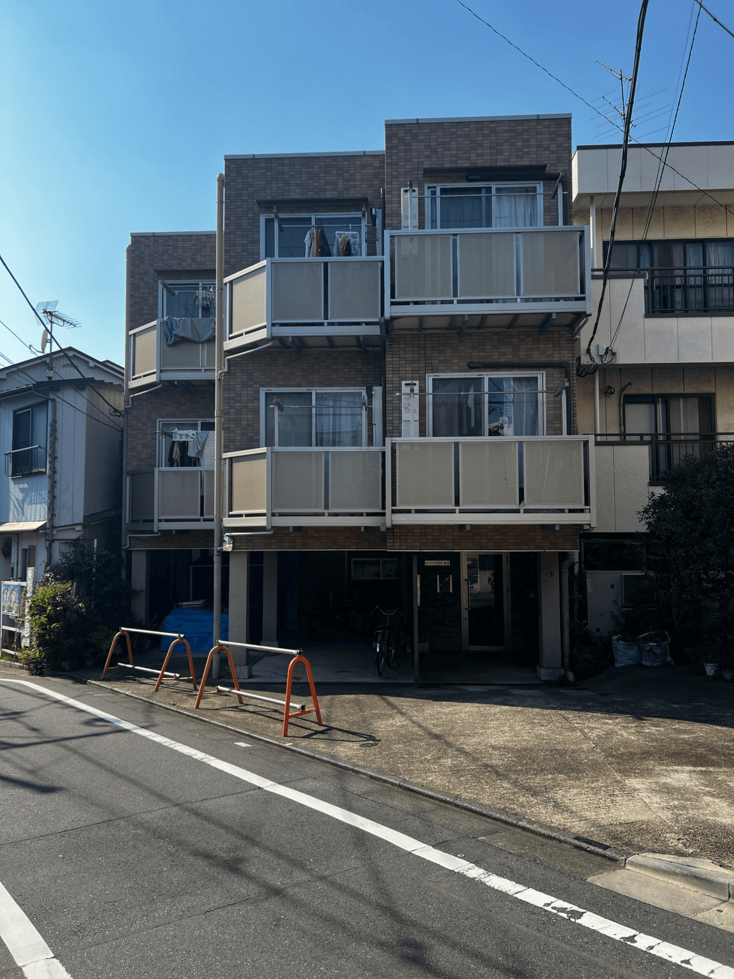 post-image, 20250813412