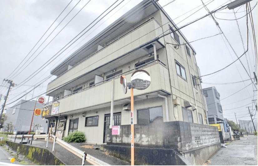 post-image, 20250813421