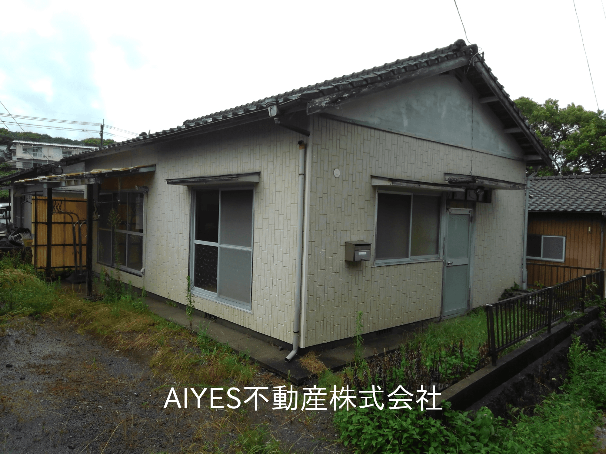 post-image, 20250813443