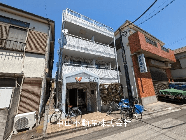 post-image, 20250813444