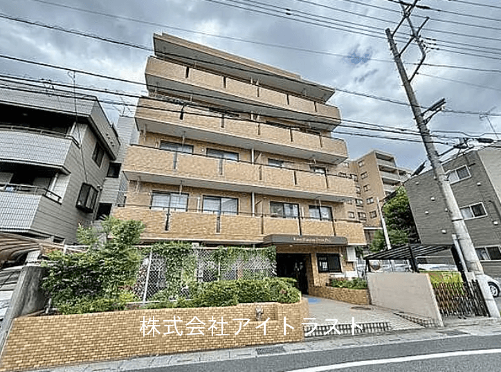 post-image, 20250813481