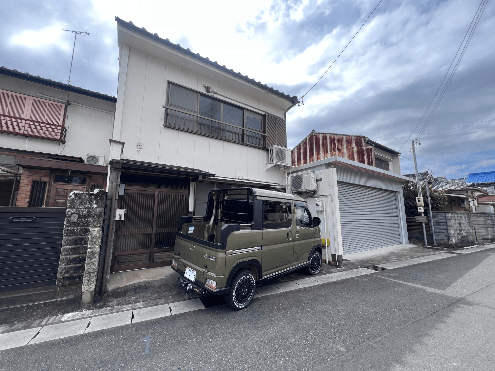 post-image, 20250813529