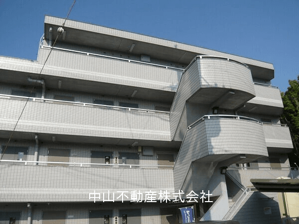 post-image, 20250813576