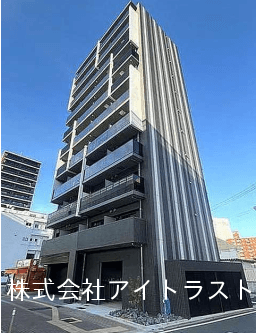 post-image, 20250813597