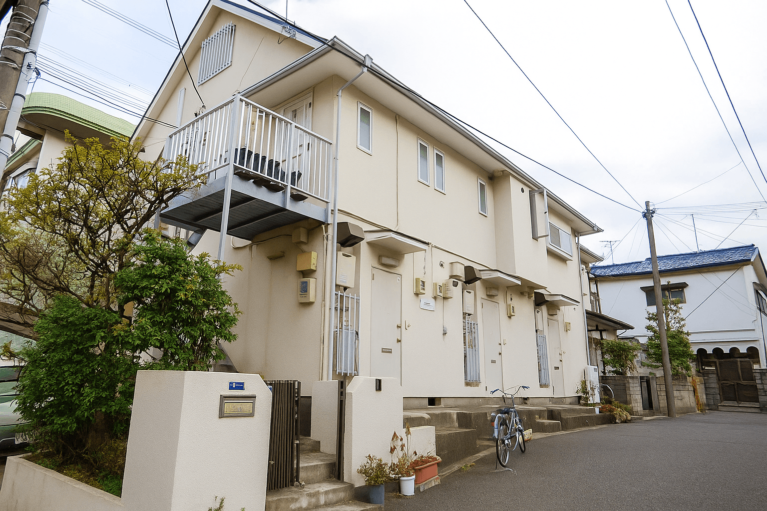 post-image, 2025081374