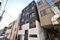 post-image, 2025081378